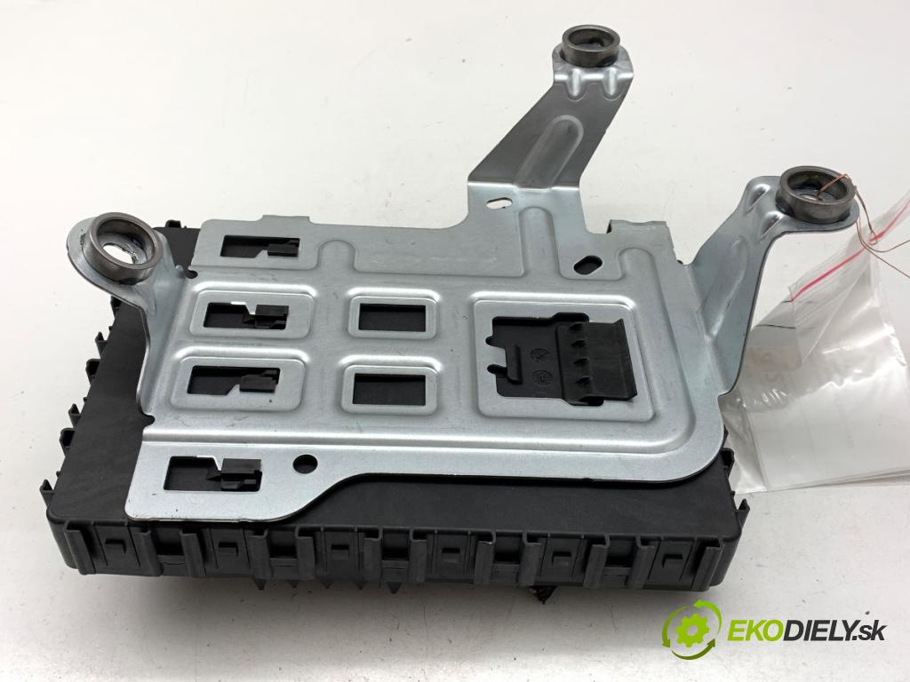 FORD ECOSPORT SUV 2021 92 kW 1.0 EcoBoost 998 Modul BSI LU5T-15604-EJAE (Poistková skrinka)