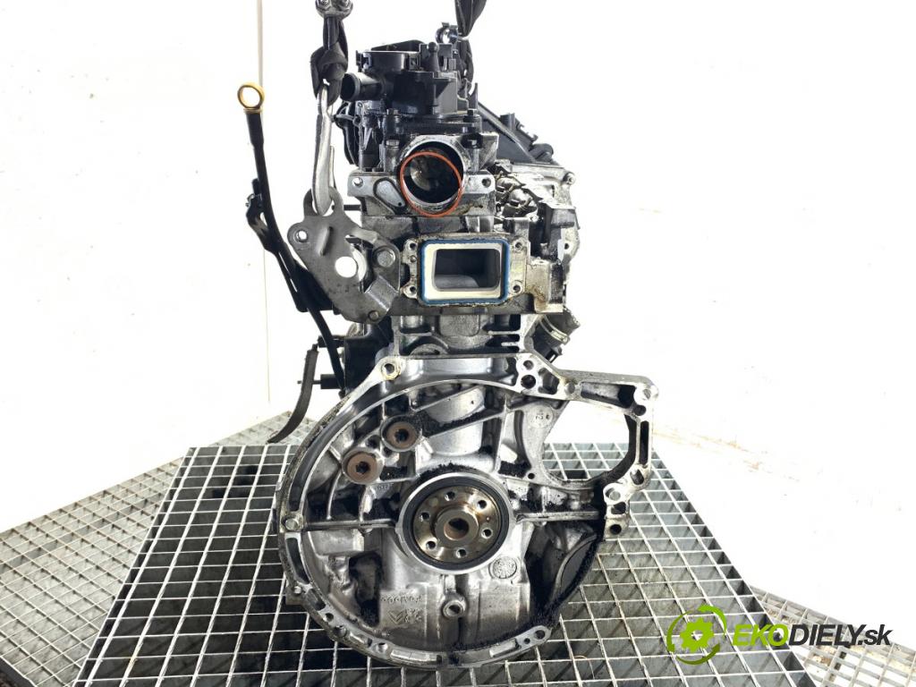 VOLVO V40 liftback 2012 84 kW D2 1560 Motor D4162T (Motor)