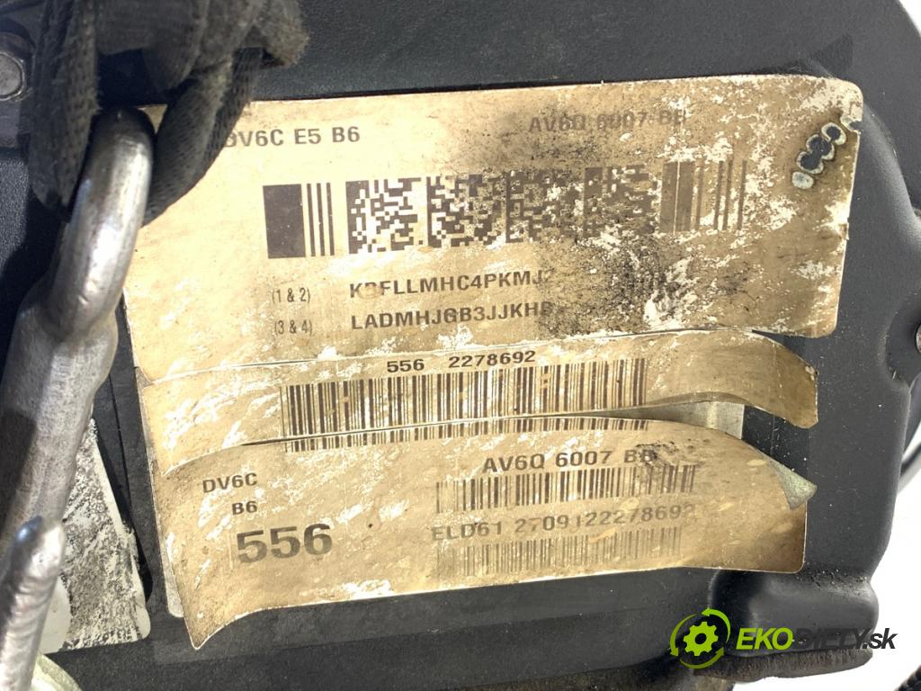 VOLVO V40 liftback 2012 84 kW D2 1560 Motor D4162T (Motor)
