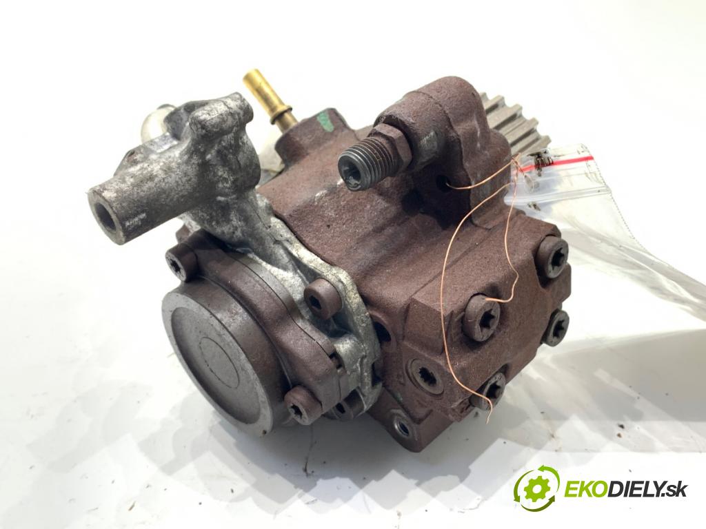 VOLVO V40 liftback 2012 84 kW D2 1560 pumpa vstřikovací 9676289780 (Vstřikovací čerpadlo)