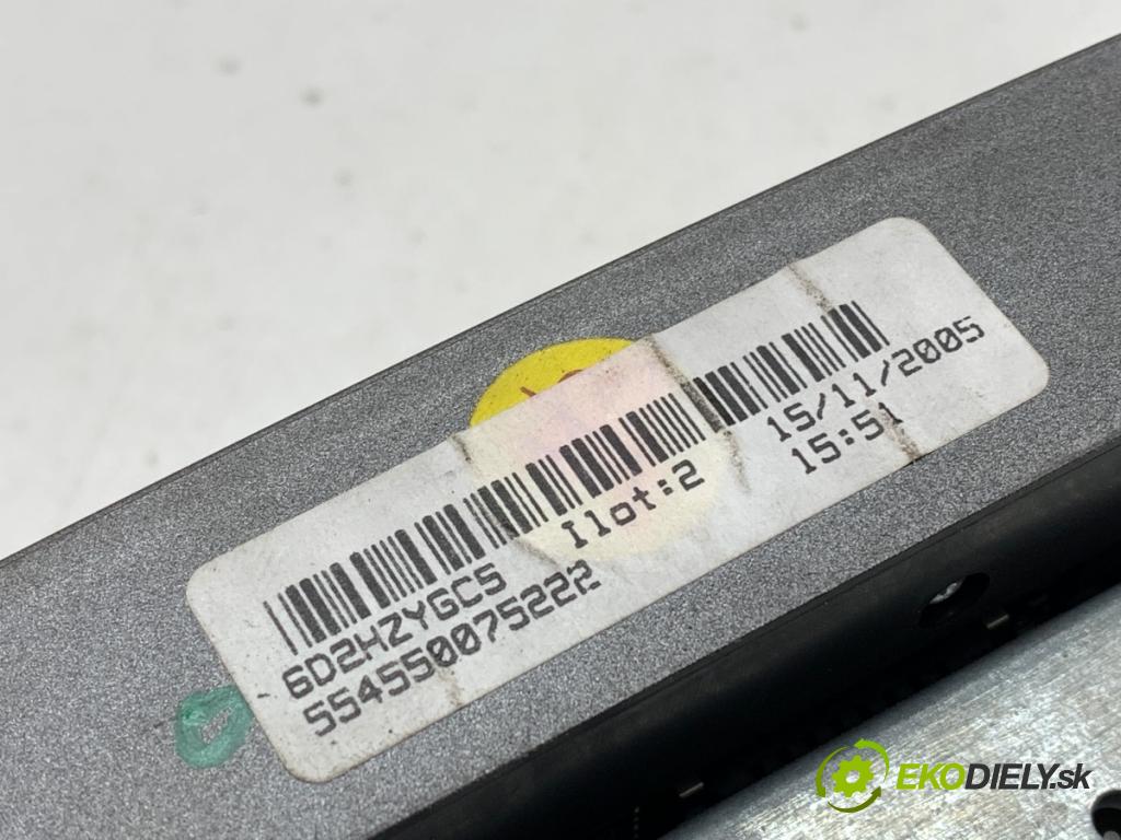 PEUGEOT 407 SW Kombi 2006 80 kW 1.6 HDi 110 1560 RADIO Navigácia 96601832YW (Audio zariadenie)
