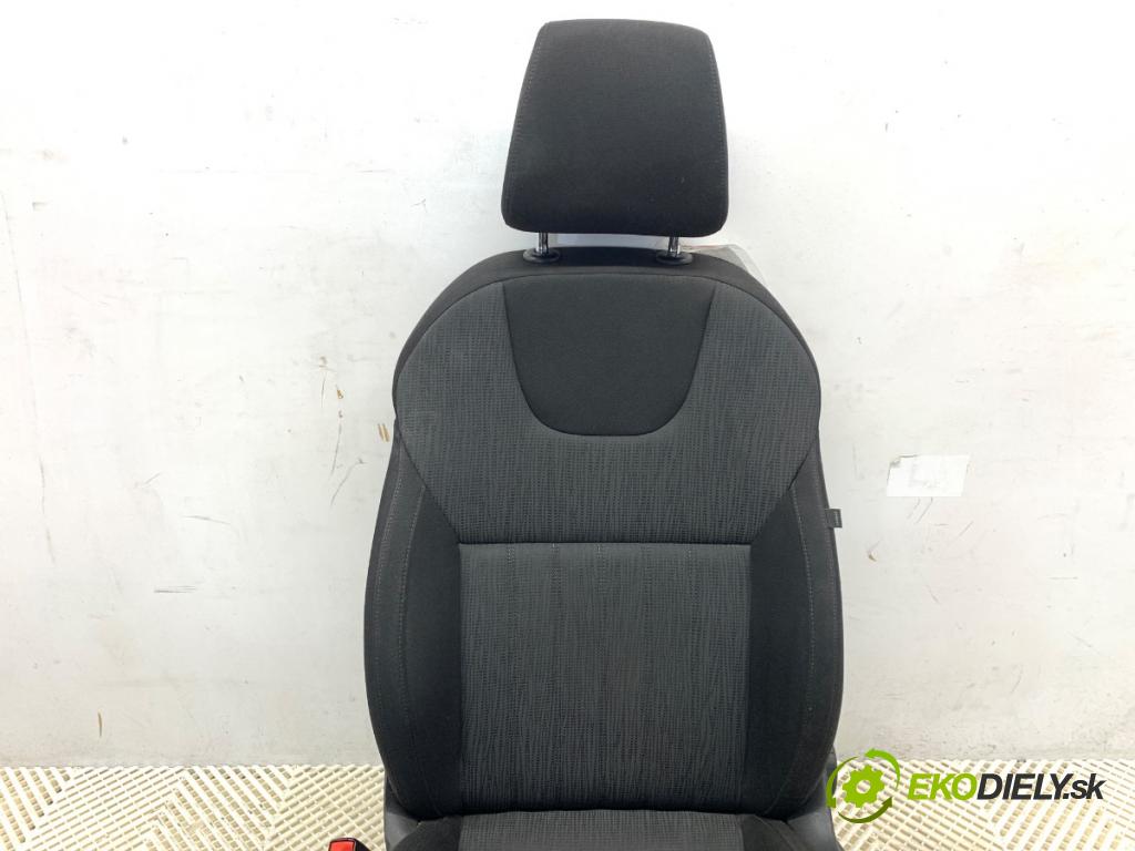 SKODA OCTAVIA III Kombi 2019 110 kW 2.0 TDI 1968 Sedadlo ľavy predný