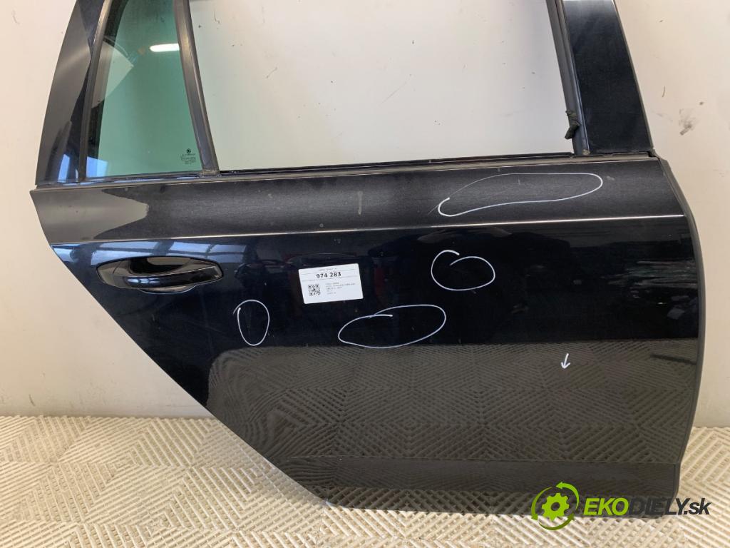 SKODA OCTAVIA III Kombi 2019 110 kW 2.0 TDI 1968 Dvere pravy zad