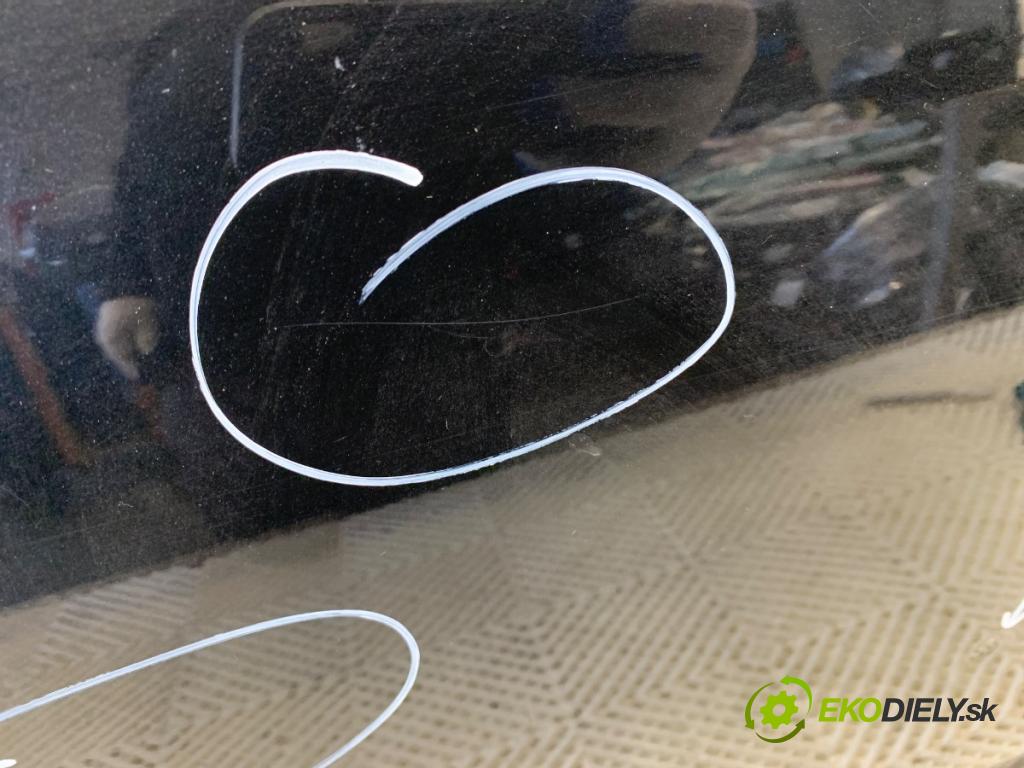 SKODA OCTAVIA III Kombi 2019 110 kW 2.0 TDI 1968 Dvere pravy zad