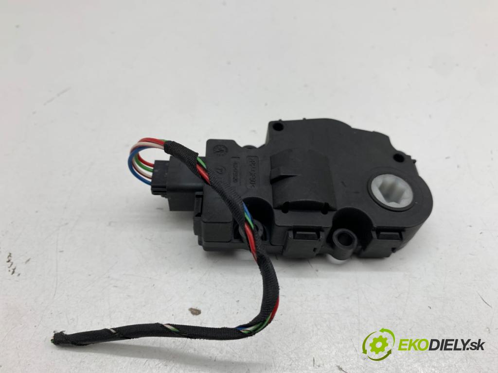 BMW F34 liftback 2016 190 kW 330 d 2993 motor topení EFB491
