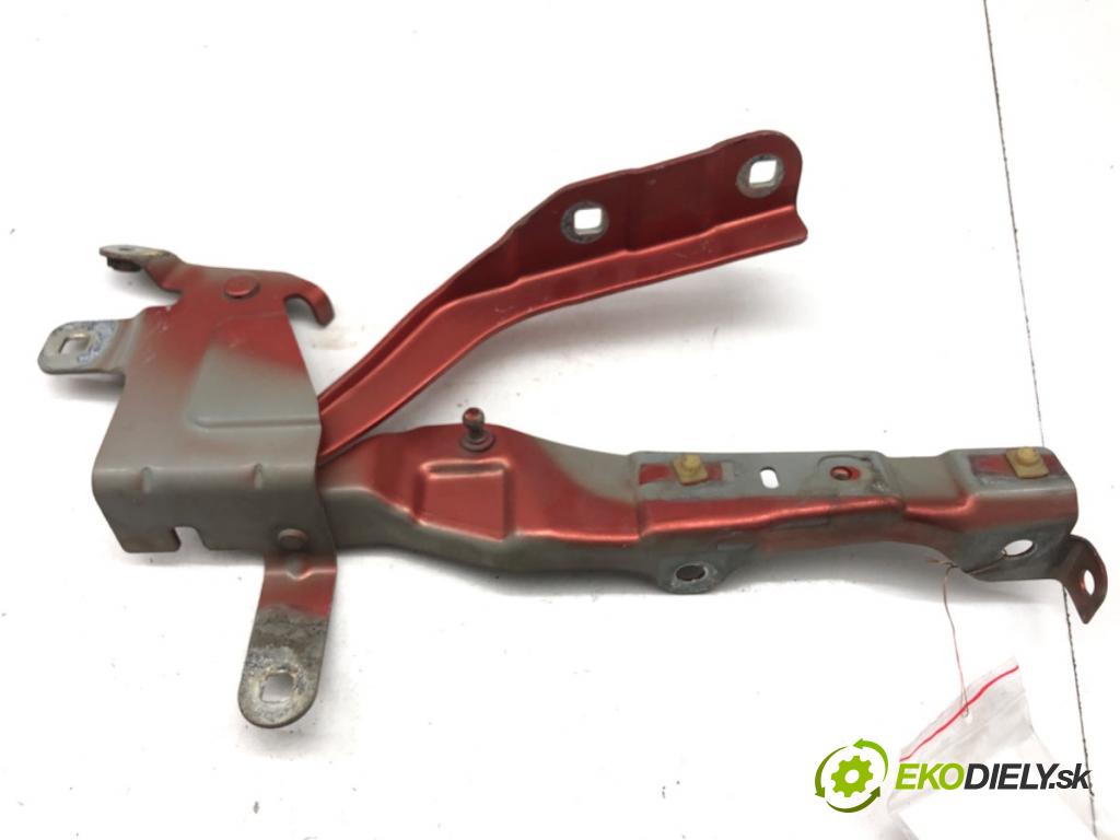 RENAULT CLIO IV liftback 2014 66 kW 0.9 TCe 90 898 závěs kapoty levý přední část 654011958R