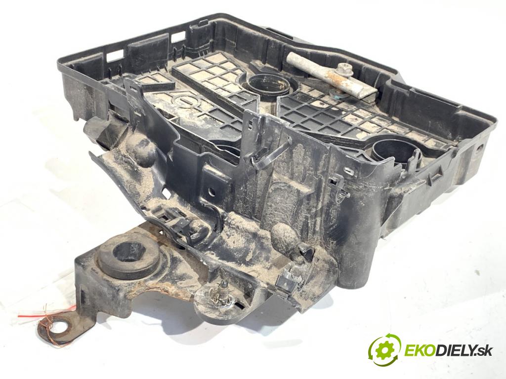RENAULT CLIO IV liftback 2014 66 kW 0.9 TCe 90 898 obal akumulátora 648601269R