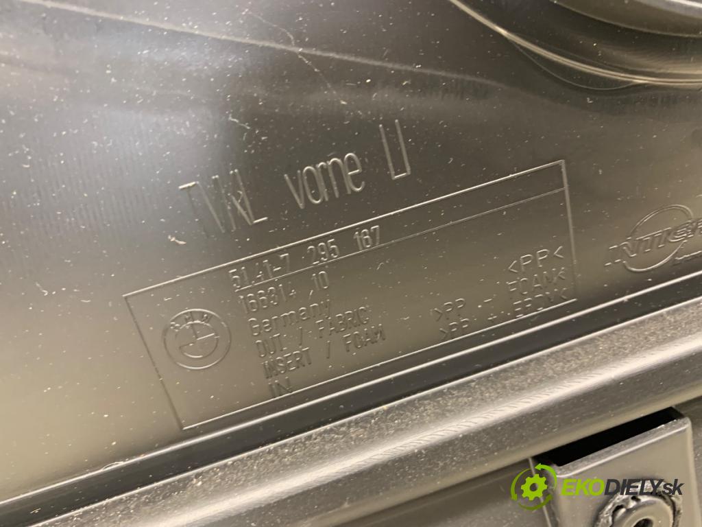 BMW F34 liftback 2015 140 kW 320 d 1995 čalúnenie Dvere ľavy predný
