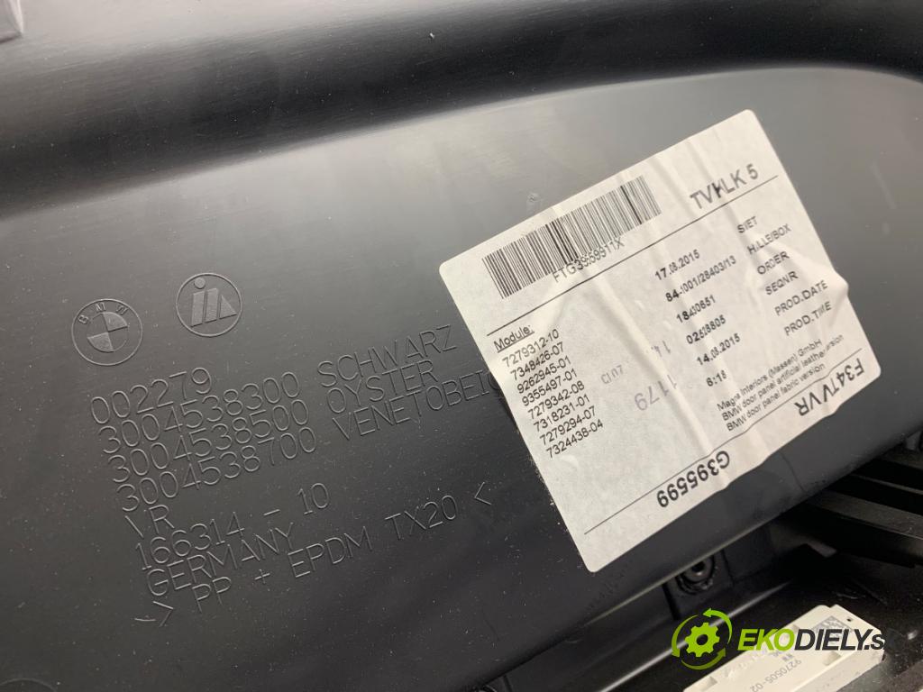 BMW F34 liftback 2015 140 kW 320 d 1995 čalúnenie Dvere pravy predný