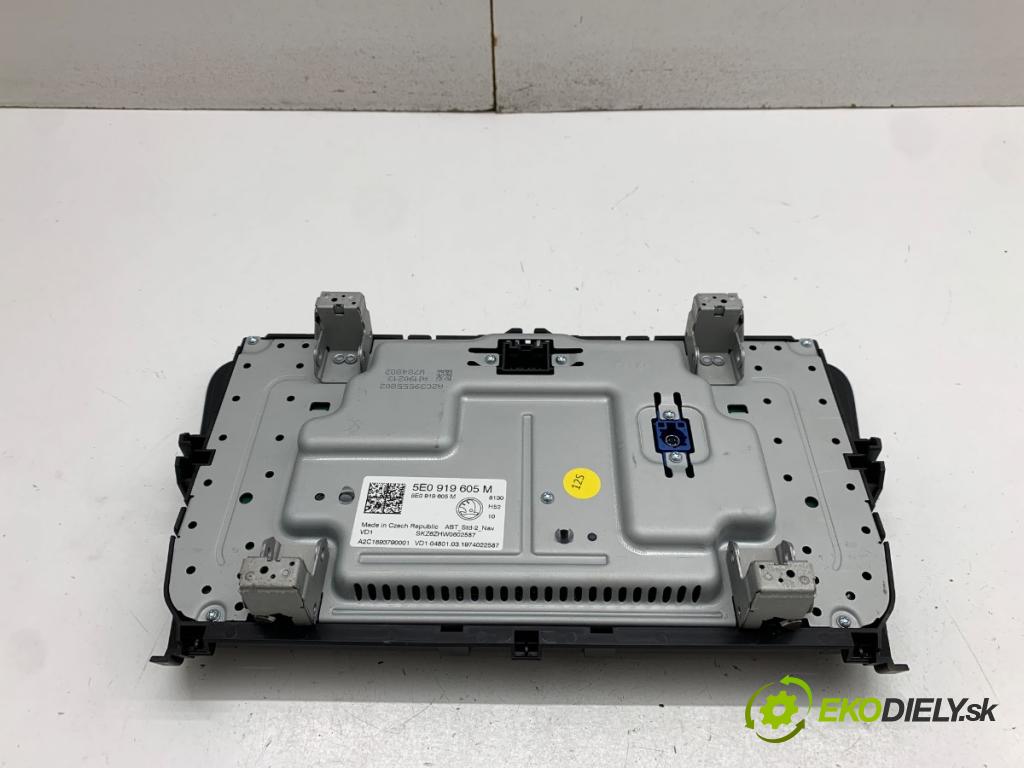 SKODA OCTAVIA III Kombi 2019 110 kW 2.0 TDI 1968 RADIO Displej 5E0919605M
