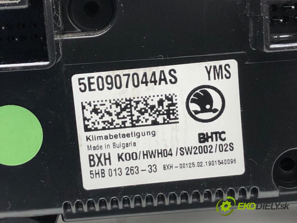 SKODA OCTAVIA III Kombi 2019 110 kW 2.0 TDI 1968 Panel ovládania kúrenia 5E0907044AS (Prepínacie páčky pod volantom)