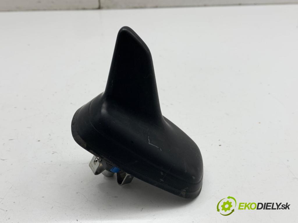 SKODA OCTAVIA III Kombi 2019 110 kW 2.0 TDI 1968 ANTENA 5Q0035507P
