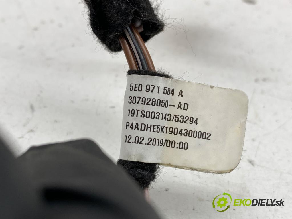 SKODA OCTAVIA III Kombi 2019 110 kW 2.0 TDI 1968 káblovačka silenbloku airbag 5E0971584A