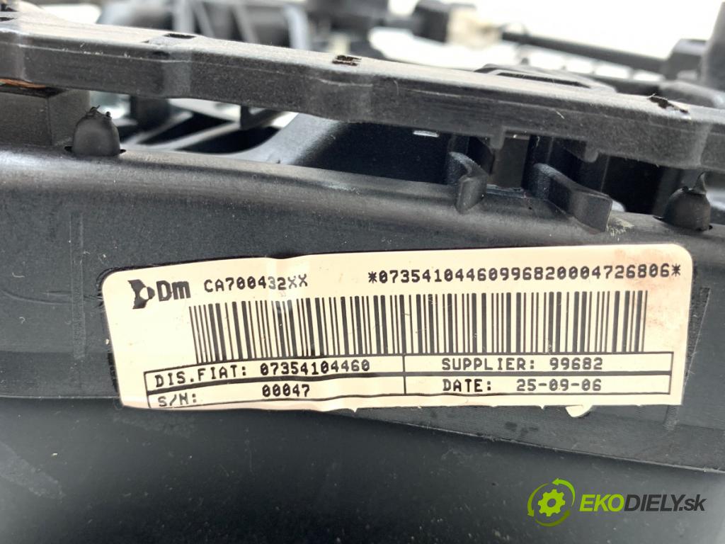 FIAT GRANDE PUNTO liftback 2006 55 kW 1.3 D Multijet 1248 AirBag volantu 07354104460 (Airbag)
