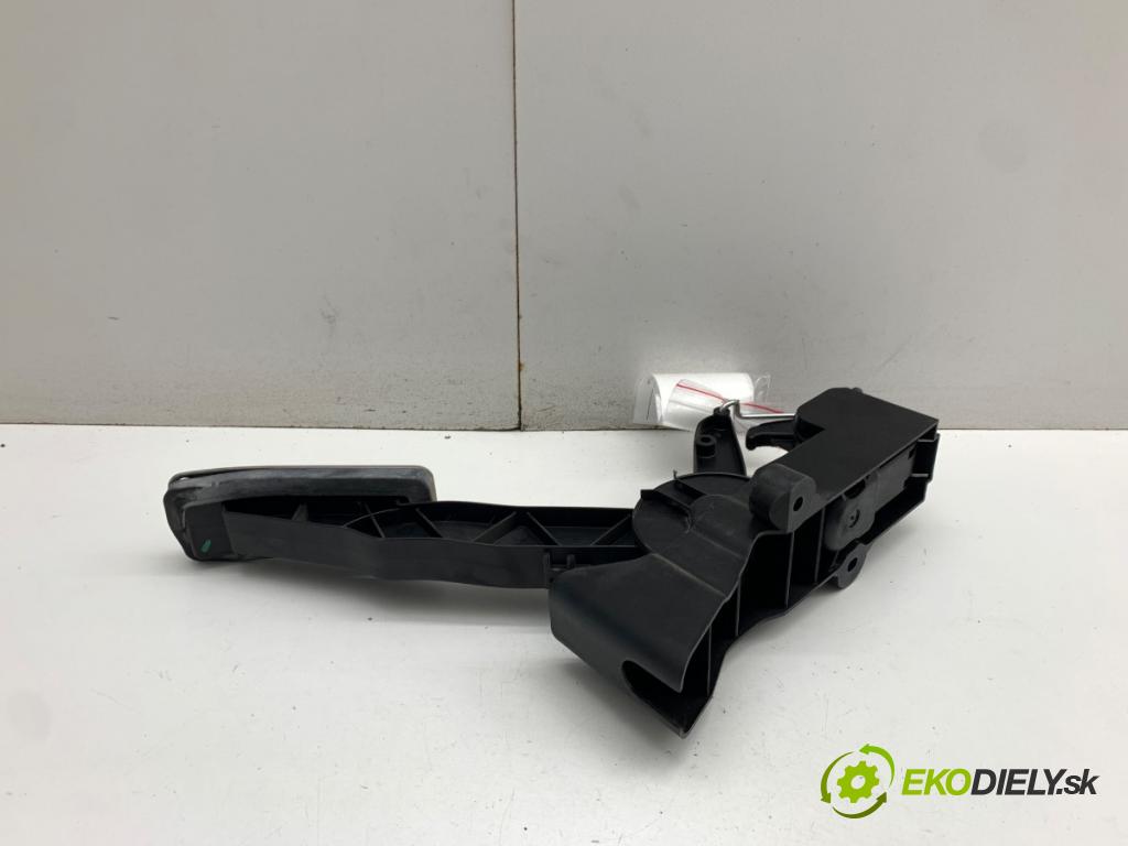 MERCEDES-BENZ W245 liftback 2006 103 kW B 200 CDI (245.208) 1991 Potenciometer plynu 1693000904 (Potenciometer plynového pedálu)