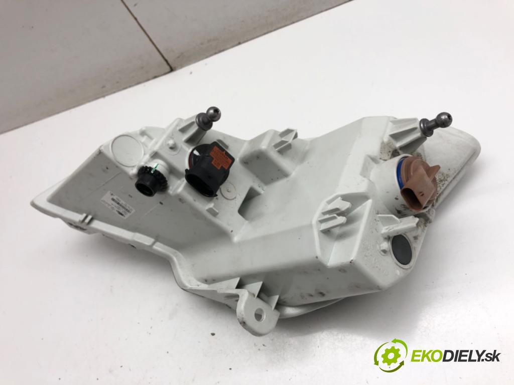 FORD ECOSPORT SUV 2021 92 kW 1.0 EcoBoost 998 Hmlové svetlo, hmlovka pravy predný GN15-13B220-MB
