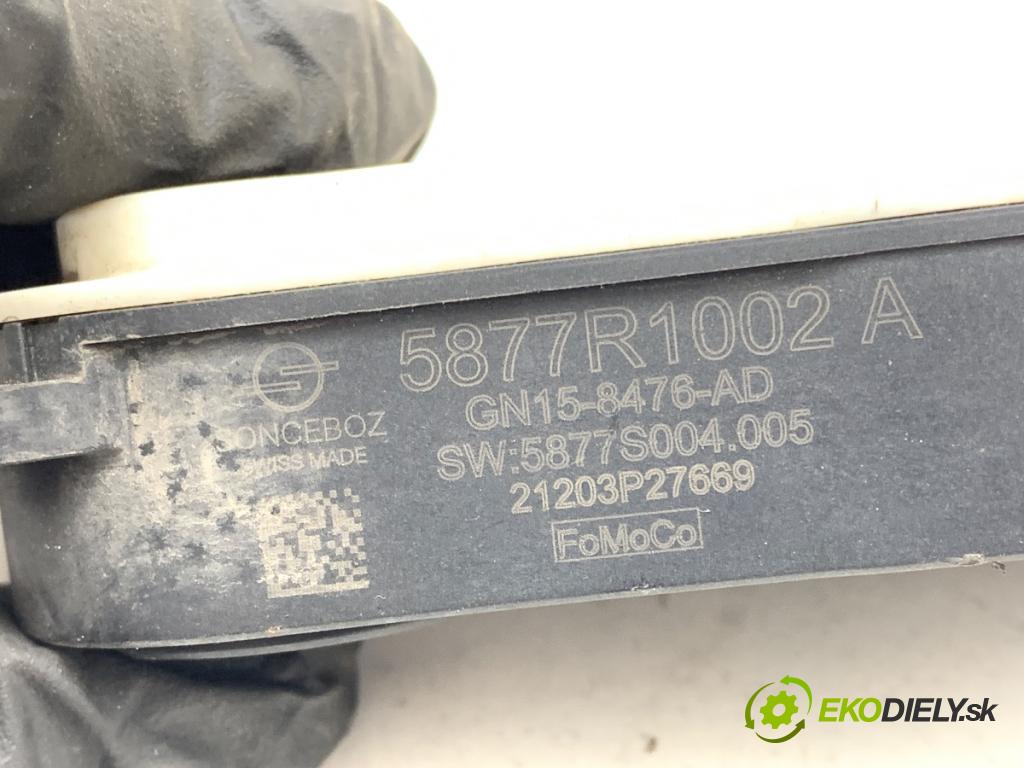 FORD ECOSPORT SUV 2021 92 kW 1.0 EcoBoost 998 motor ŻALUZIJE: GN15-8476-AD