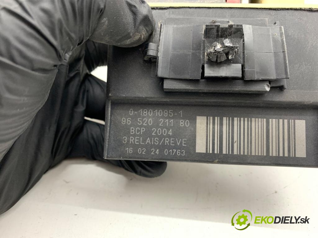 PEUGEOT PARTNER II Nadwozie pełne/minivan 2016 66 kW 1.6 HDi 16V 1560 modul ventilátoru 9652021180