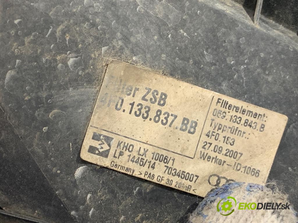 AUDI A6 C6 Kombi 2007 120 kW 2.7 TDI 2698 Obal filtra vzduchu 4F0133837BB (Obal vzduchového filtra)