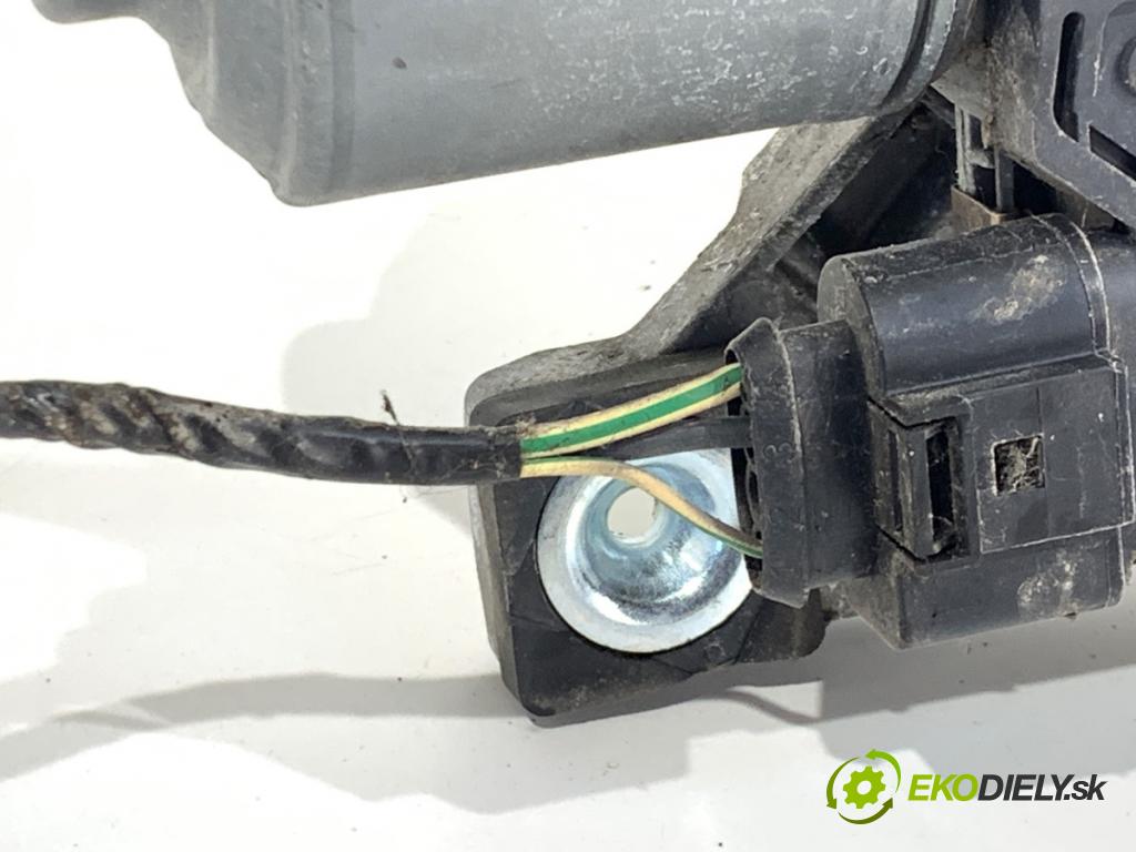 VOLVO V50 Kombi 2007 100 kW 2.0 D 1998 mechanismus stěračů přední část 30699342 (Motorek stěračů přední)