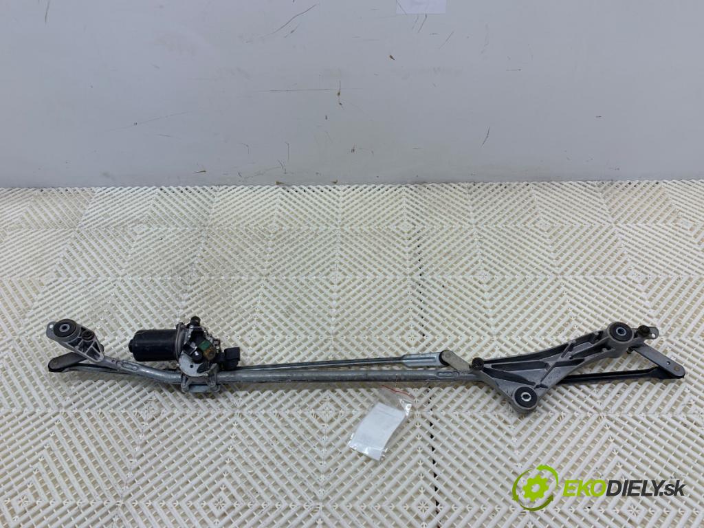 MERCEDES-BENZ W245 liftback 2006 103 kW B 200 CDI (245.208) 1991 mechanismus stěračů přední část A1698200300 (Motorek stěračů přední)