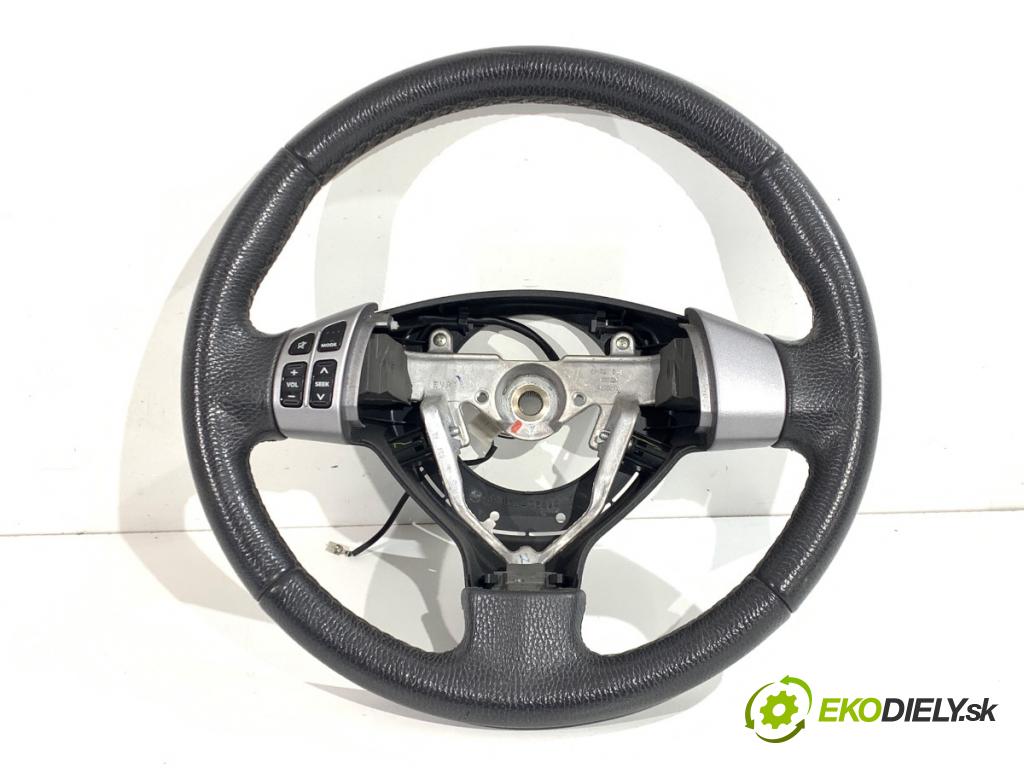 SUZUKI SWIFT III liftback 2009 67 kW 1.3 (RS 413) 1328 volant  (Volant)