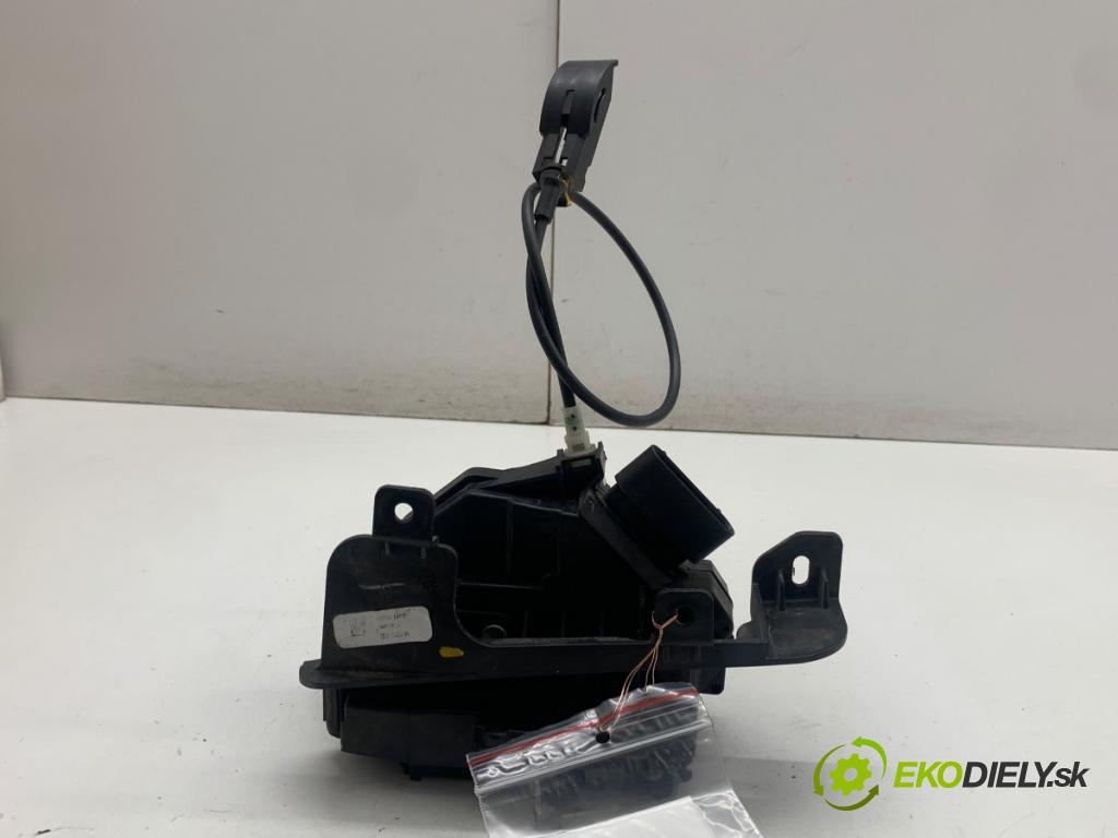 FORD RANGER V  2019 213 kW 2.3 213 kW [290 KM] benzyna 2019 - 2022 2261 zámok Dvere pravy zad FT4A-A26412-BE