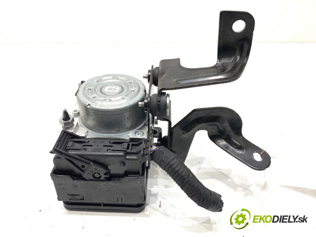 FORD ECOSPORT SUV 2021 92 kW 1.0 EcoBoost 998 Pumpa ABS LN15-2B373-CA (Pumpa ABS)