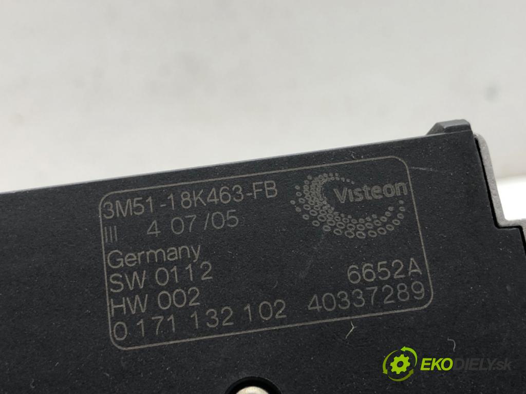 VOLVO V50 Kombi 2005 80 kW 1.6 D 1560 Výhrevné teleso, radiátor kúrenia elektrická 3M51-18K463-FB (Radiátor kúrenia)