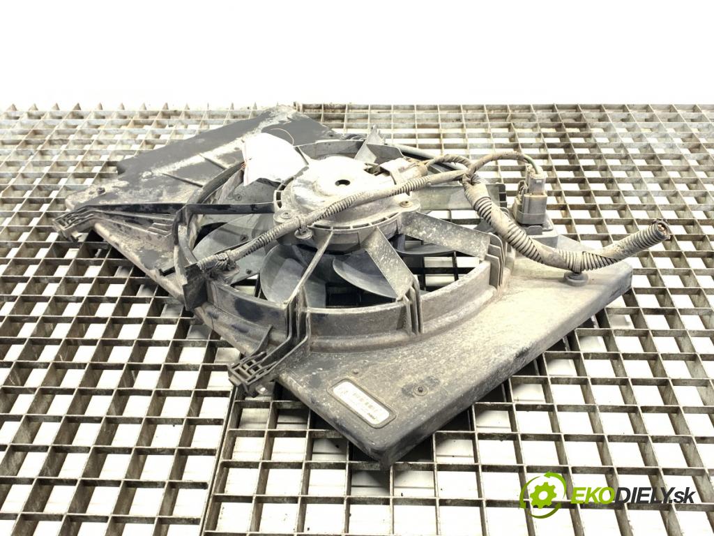 FORD FIESTA MK7 liftback 2015 70 kW 1.5 TDCi 1499 Ventilátor chladiča 8V51-8C607-CK (Ventilátor)
