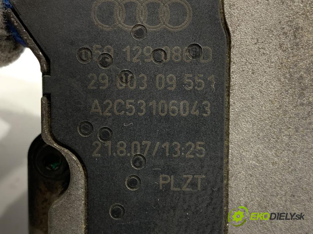 AUDI A6 C6 Kombi 2007 120 kW 2.7 TDI 2698 nastavovač svod, potrubí 059129086D (Motorek ostatní)