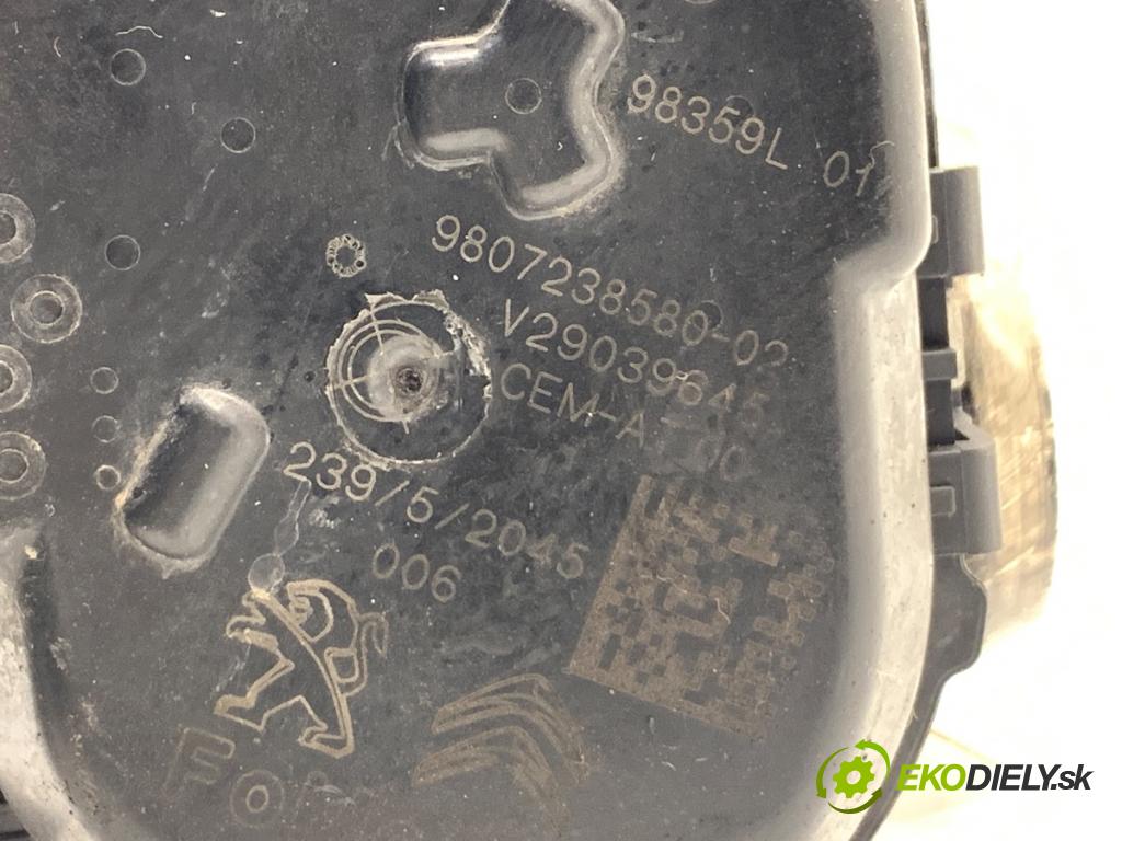 FORD FIESTA MK7 liftback 2015 70 kW 1.5 TDCi 1499 Škrtiaca klapka 9807238580 (Škrtiaca klapka)