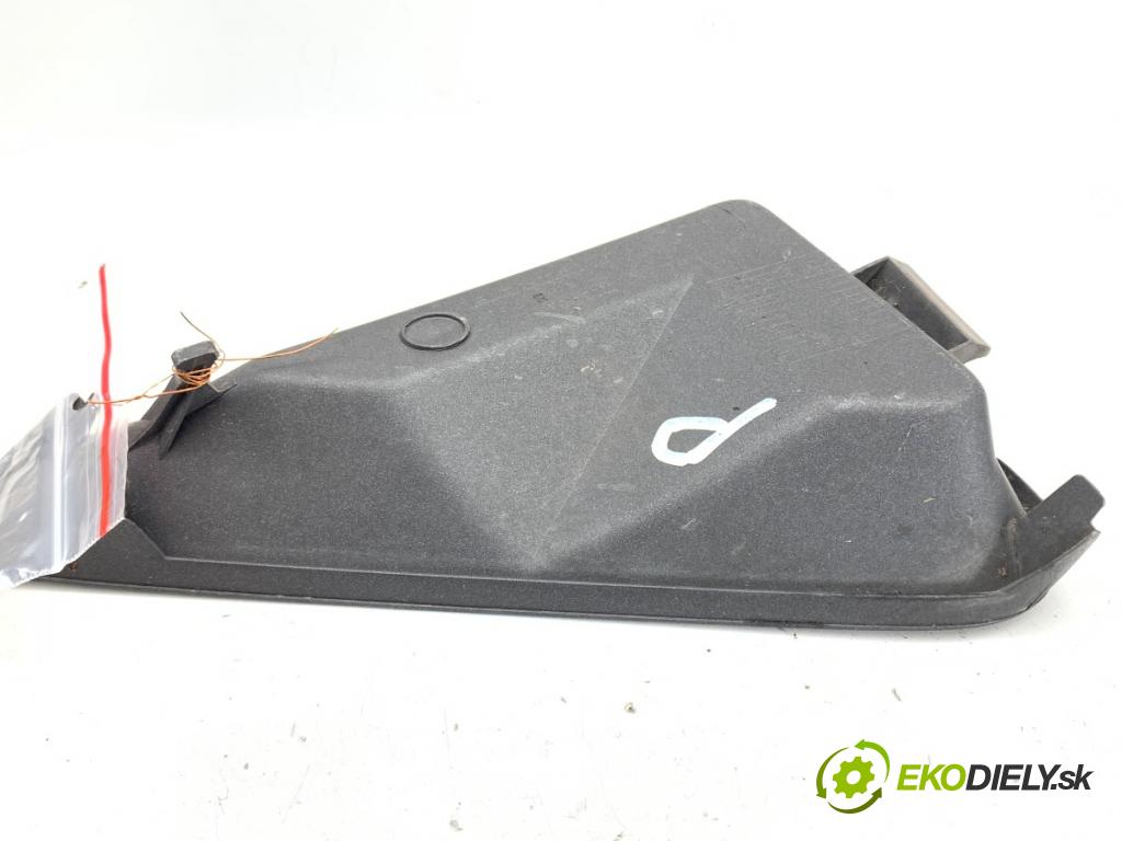 HONDA CIVIC VIII liftback 2007 103 kW 2.2 CTDi (FK3) 2204 mří nárazníka pravý přední část 71105-SMG-E000