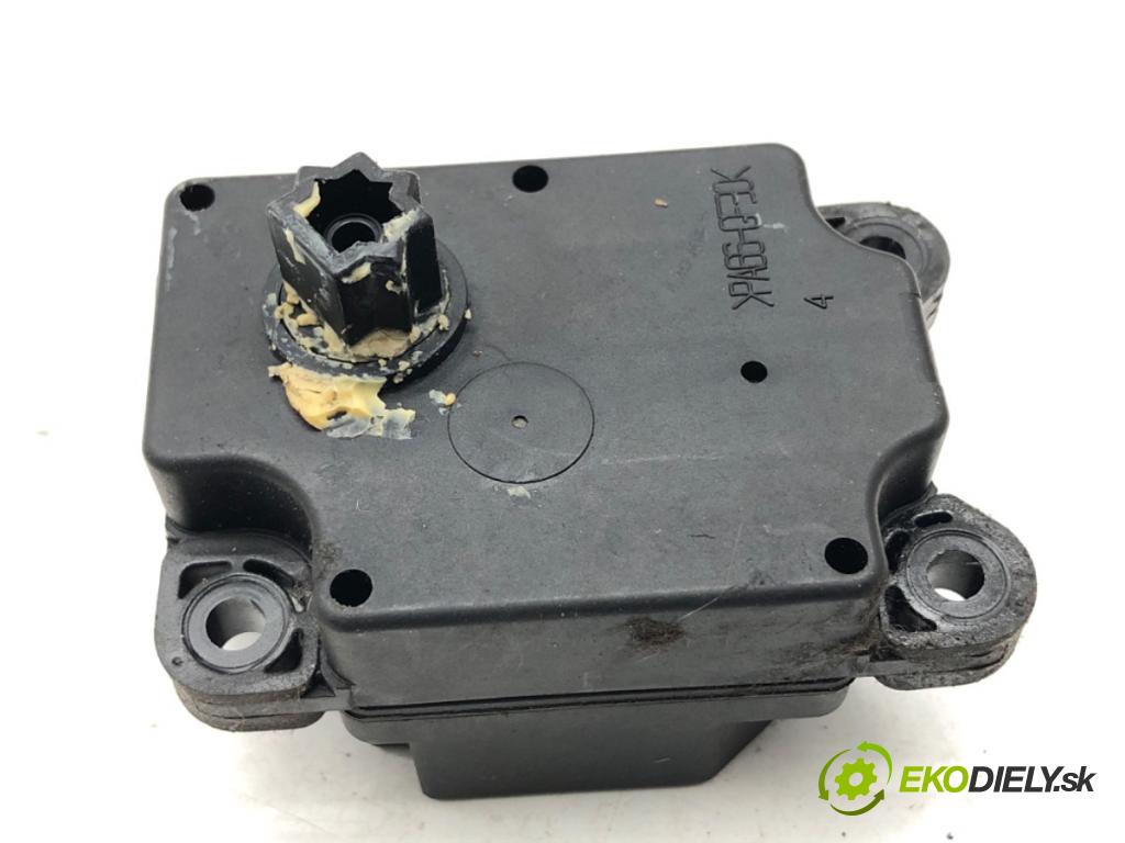 VOLVO V50 Kombi 2005 80 kW 1.6 D 1560 motor topení 4N5H-19E616-6652A