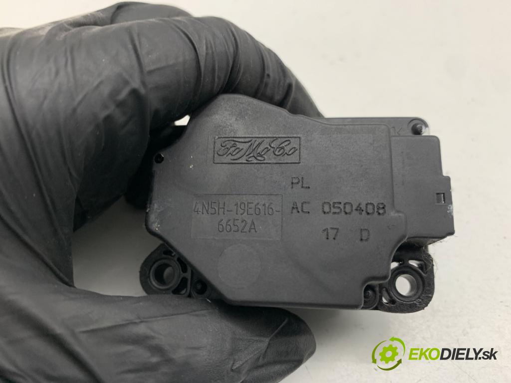VOLVO V50 Kombi 2005 80 kW 1.6 D 1560 motor topení 4N5H-19E616-6652A