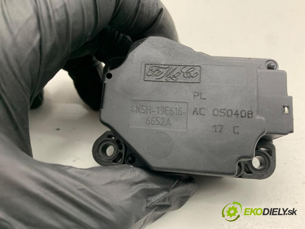 VOLVO V50 Kombi 2005 80 kW 1.6 D 1560 motor topení 4N5H-19E616-6652A