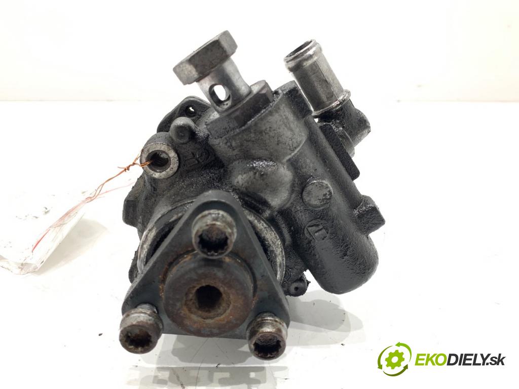 AUDI A6 C6 Kombi 2007 120 kW 2.7 TDI 2698 pumpa servočerpadlo 4F0145155A (Servočerpadlo)