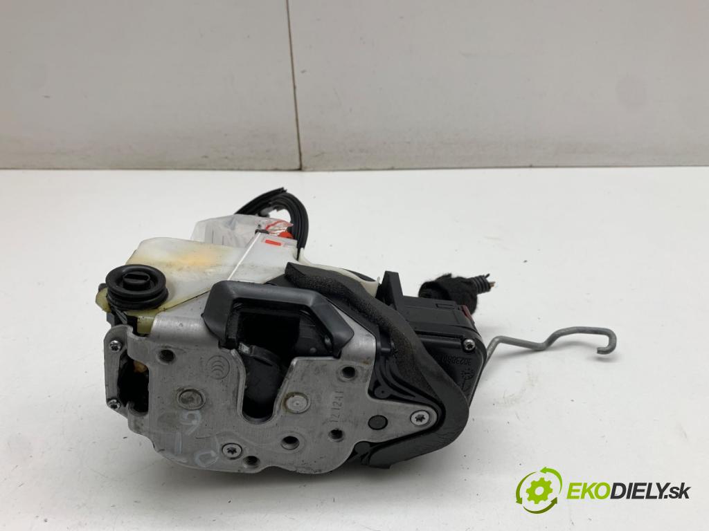 OPEL MOKKA SUV 2013 96 kW 1.7 CDTI (_76) 1686 zámok Dvere pravy zad 13579546