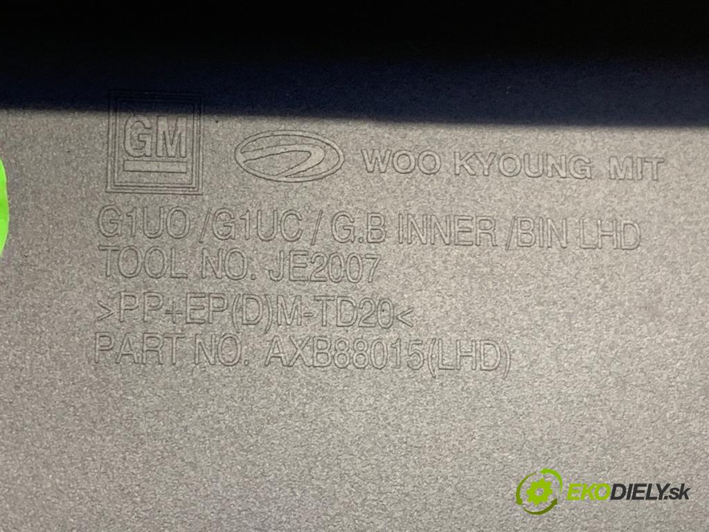 OPEL MOKKA SUV 2013 96 kW 1.7 CDTI (_76) 1686 přihrádka kastlík spolujezdce AXB88015 (Přihrádka (kastlík))