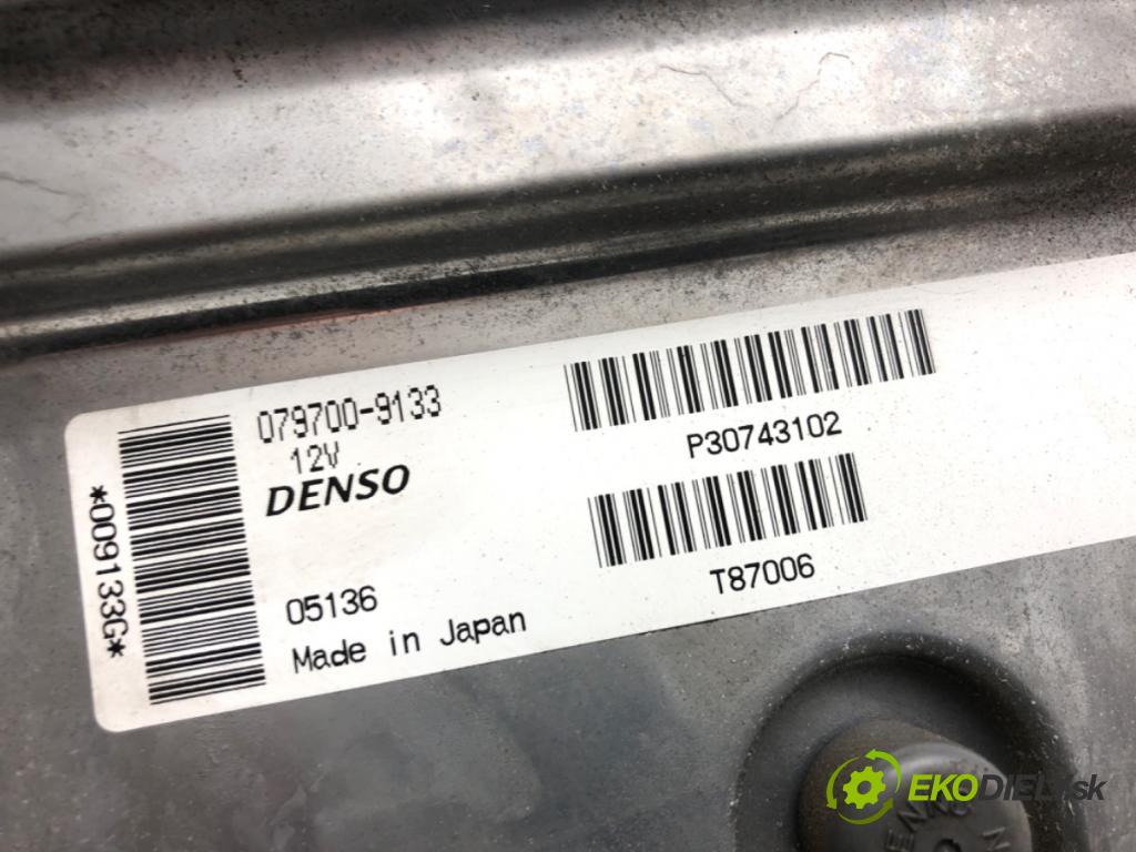 VOLVO V50 Kombi 2005 125 kW 2.4 2435 riadiaca jednotka Motor P30743102 (Riadiaca jednotka)