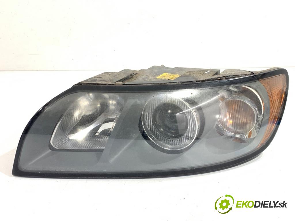 VOLVO V50 Kombi 2005 125 kW 2.4 2435 světlomet levý přední část 