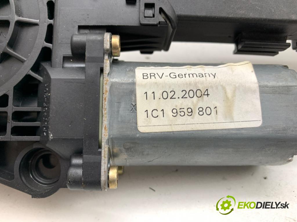 VW PASSAT B5 FL sedan 2004 74 kW 1.9 TDI 1896 motor sťahovaní okna levý přední část 1C1959801