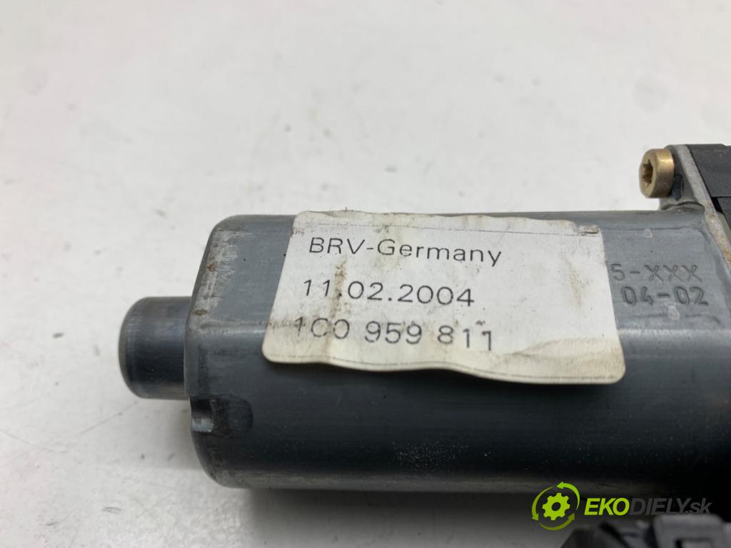 VW PASSAT B5 FL sedan 2004 74 kW 1.9 TDI 1896 motor sťahovaní okna levý zadní část 1Q0959811