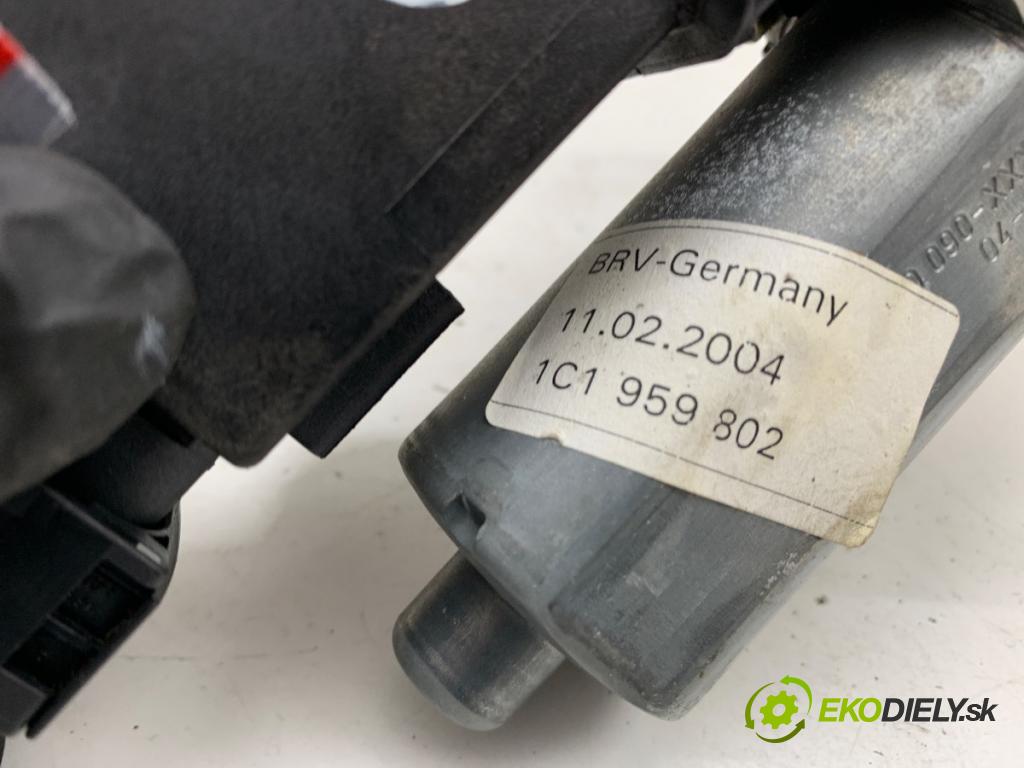 VW PASSAT B5 FL sedan 2004 74 kW 1.9 TDI 1896 motor sťahovaní okna pravý přední část 1C1959802