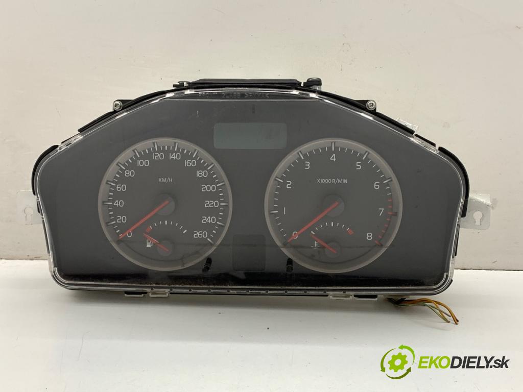 VOLVO V50 Kombi 2005 125 kW 2.4 2435 prístrojovka 30710071 (Přístrojová deska)