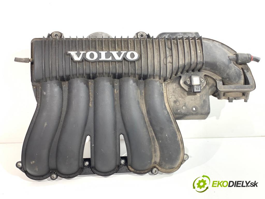 VOLVO V50 Kombi 2005 125 kW 2.4 2435 Potrubie sacie, sanie 30646518 (Sacie potrubie)