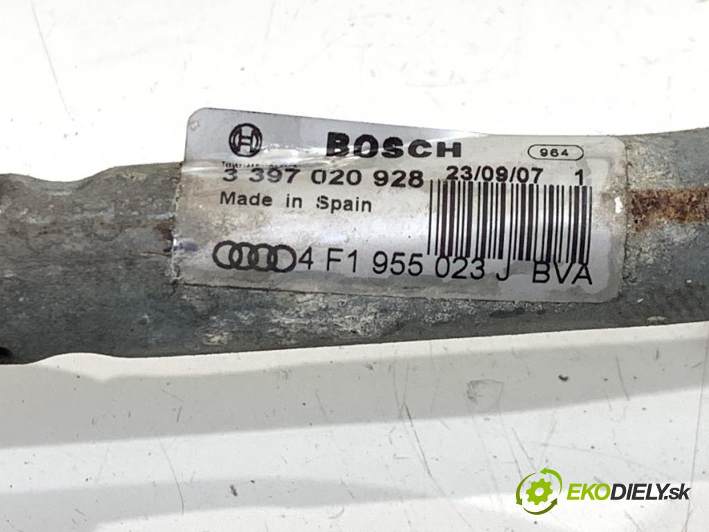 AUDI A6 C6 Kombi 2007 120 kW 2.7 TDI 2698 mechanismus stěračů přední část 4F1955023J (Motorek stěračů přední)