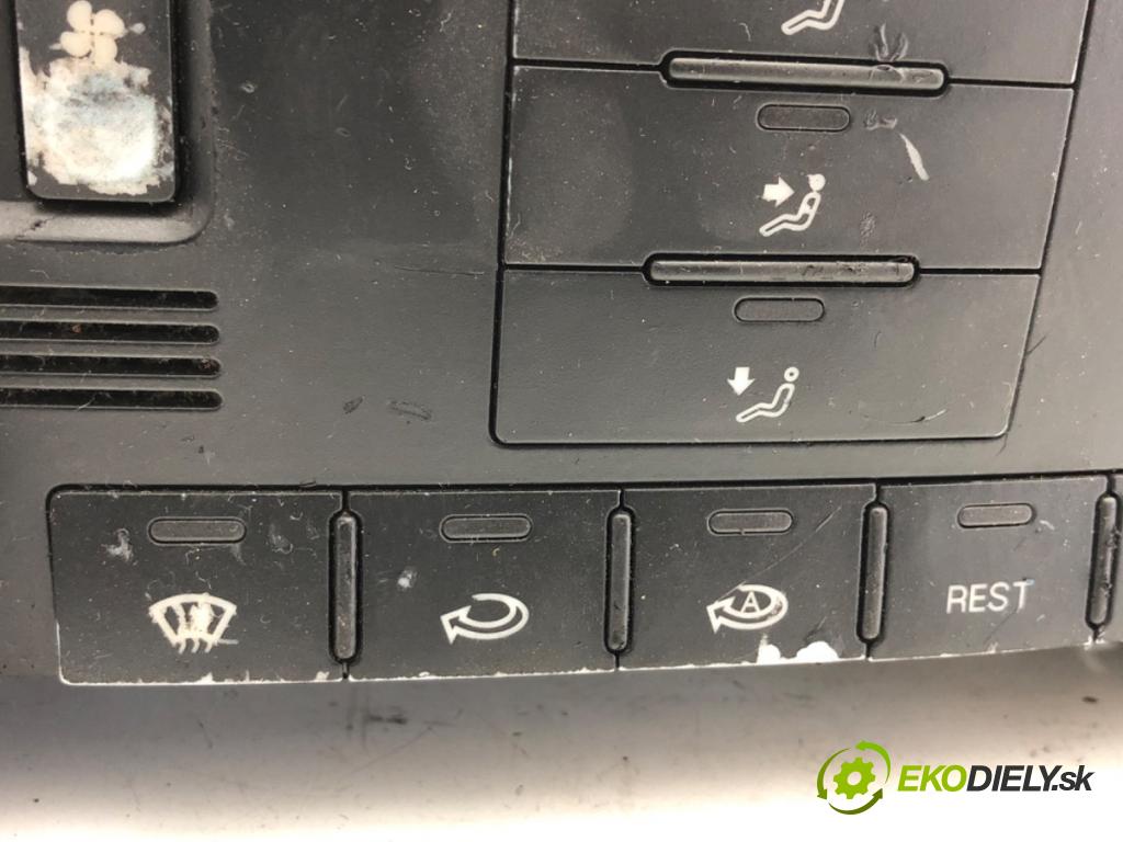 VW TOUAREG SUV 2004 128 kW 2.5 R5 TDI 2461 Panel ovládania kúrenia 7L6907040H (Prepínacie páčky pod volantom)