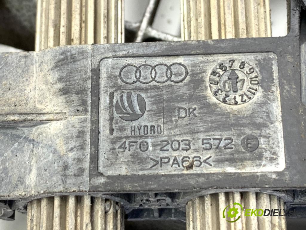 AUDI A6 C6 Kombi 2007 120 kW 2.7 TDI 2698 chladič paliva 4F0203572E