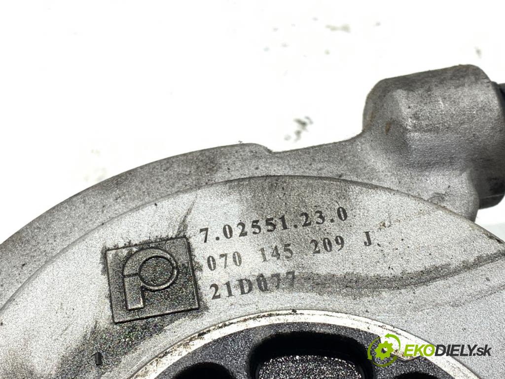VW TOUAREG SUV 2004 128 kW 2.5 R5 TDI 2461 pumpa vakuová 070145209J